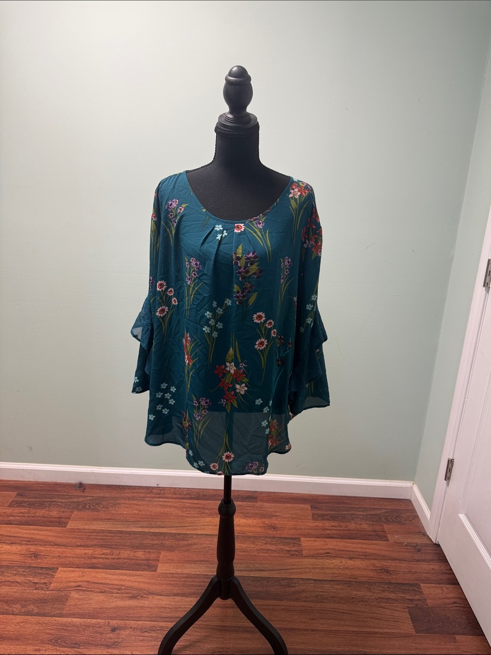Van Heusen Green Floral Ruffle Sleeve Tunic